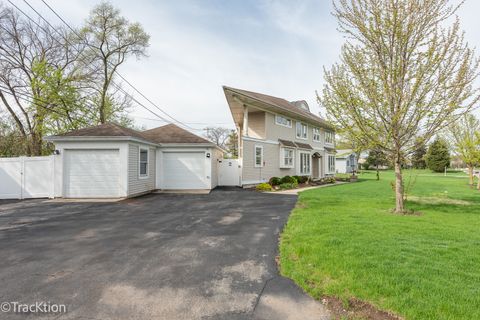 Tiny photo for 617 W Wilson Avenue, Lombard, IL 60148 (MLS # 12556175)