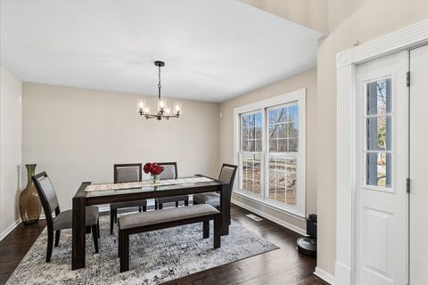 Tiny photo for 4475 Cornell Avenue, Gurnee, IL 60031 (MLS # 12611573)