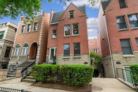 2417 N Janssen Avenue C Chicago IL 60614