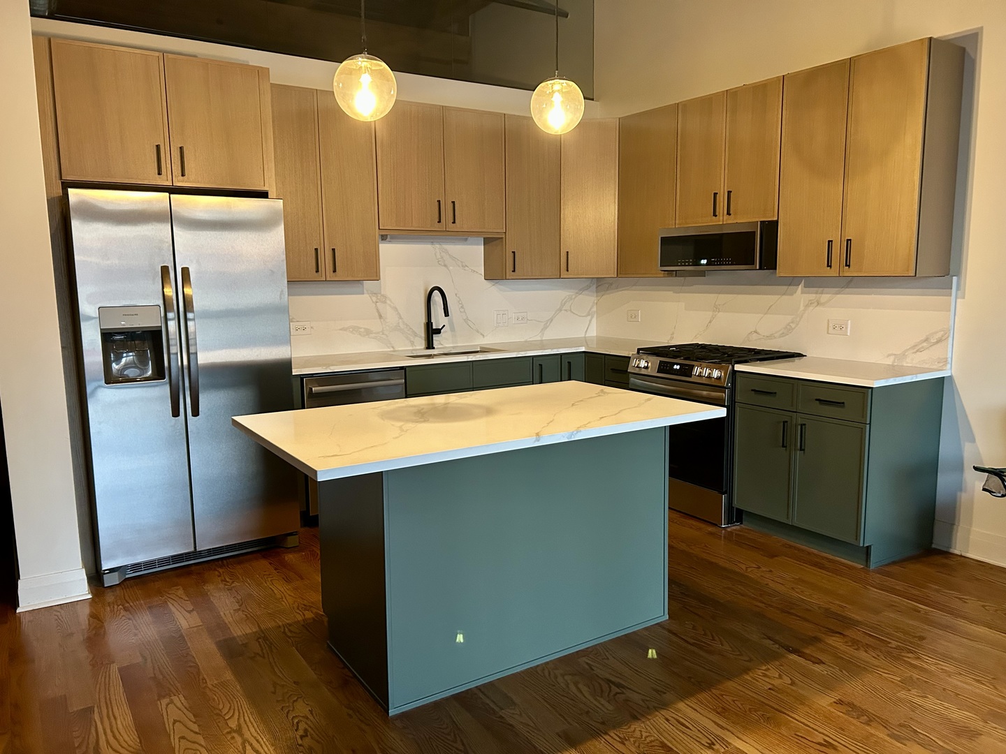 770 W GLADYS Avenue 503