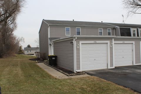 Photo of 1396 Carriage Way, Roselle, IL 60172 (MLS # 12569062)