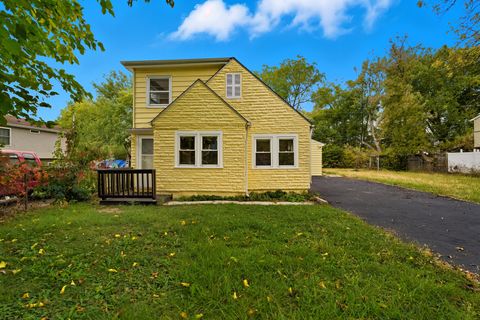 Photo of 224 Bellevue Drive, Round Lake Park, IL 60073 (MLS # 12441651)