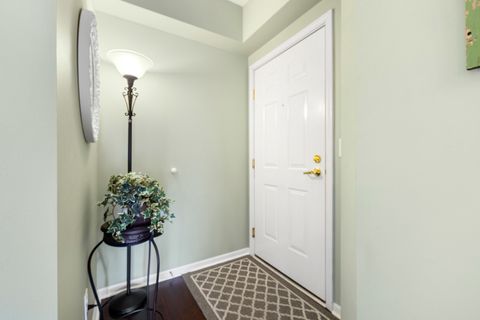 Tiny photo for 2240 S Grace Street #303, Lombard, IL 60148 (MLS # 12584279)