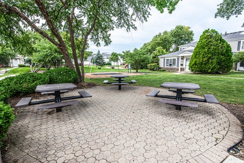 Tiny photo for 724 E Old Willow Road #104D, Prospect Heights, IL 60070 (MLS # 12746695)