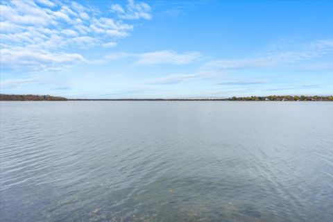 A home in Fox Lake