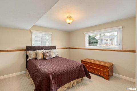 Tiny photo for 5000 44TH Avenue, Moline, IL 61265 (MLS # QC4268077)