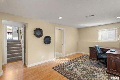 Tiny photo for 5000 44TH Avenue, Moline, IL 61265 (MLS # QC4268077)