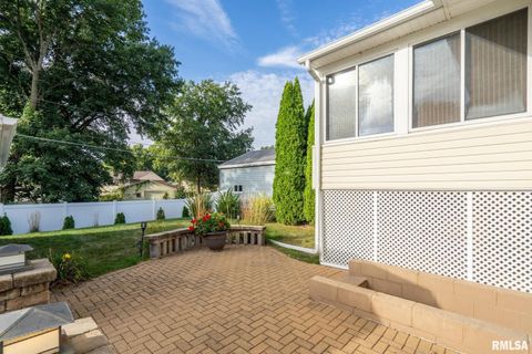 Tiny photo for 5000 44TH Avenue, Moline, IL 61265 (MLS # QC4268077)