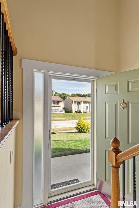 Tiny photo for 5000 44TH Avenue, Moline, IL 61265 (MLS # QC4268077)