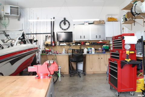 Tiny photo for 1914 RIDGEFIELD Drive, Port Byron, IL 61275 (MLS # QC4266068)