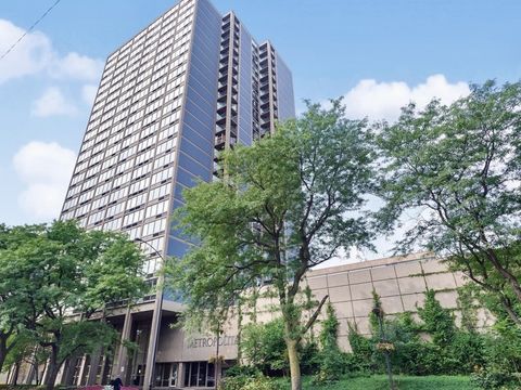 5320 N Sheridan Road 2209 Chicago IL 60640