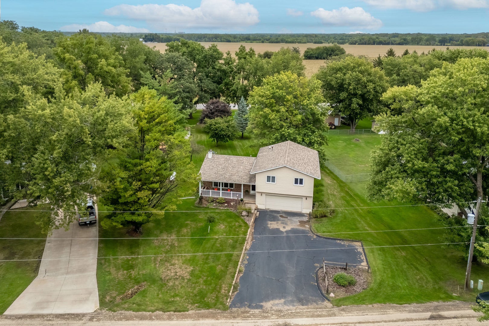 1809 Pineo Grove Lane