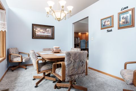 Tiny photo for 5076 Oak Hill Road, Rockford, IL 61109 (MLS # 12490174)