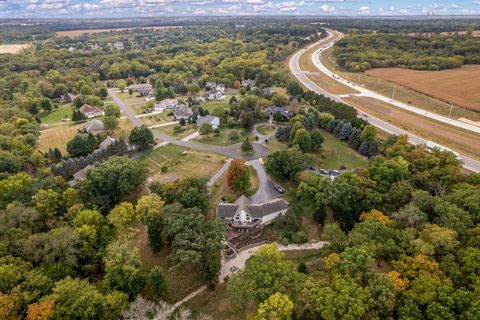 Tiny photo for 5076 Oak Hill Road, Rockford, IL 61109 (MLS # 12490174)
