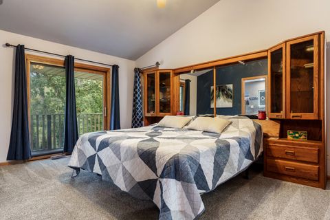 Tiny photo for 5076 Oak Hill Road, Rockford, IL 61109 (MLS # 12490174)