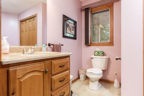 Tiny photo for 5076 Oak Hill Road, Rockford, IL 61109 (MLS # 12490174)