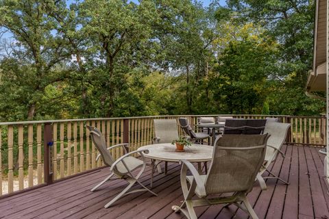 Tiny photo for 5076 Oak Hill Road, Rockford, IL 61109 (MLS # 12490174)