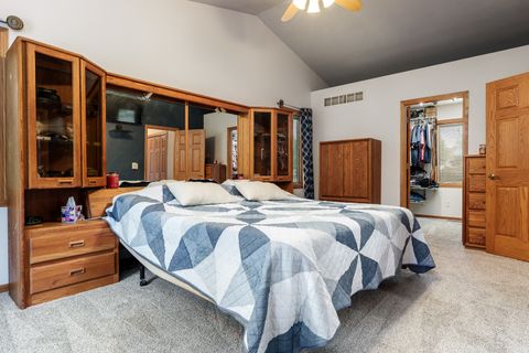 Tiny photo for 5076 Oak Hill Road, Rockford, IL 61109 (MLS # 12490174)