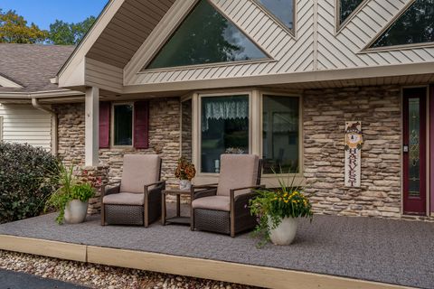 Tiny photo for 5076 Oak Hill Road, Rockford, IL 61109 (MLS # 12490174)