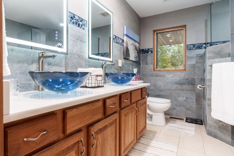 Tiny photo for 5076 Oak Hill Road, Rockford, IL 61109 (MLS # 12490174)