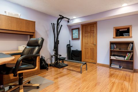 Tiny photo for 5076 Oak Hill Road, Rockford, IL 61109 (MLS # 12490174)
