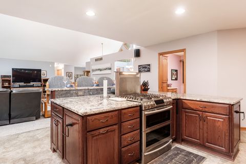 Tiny photo for 5076 Oak Hill Road, Rockford, IL 61109 (MLS # 12490174)