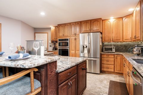 Tiny photo for 5076 Oak Hill Road, Rockford, IL 61109 (MLS # 12490174)