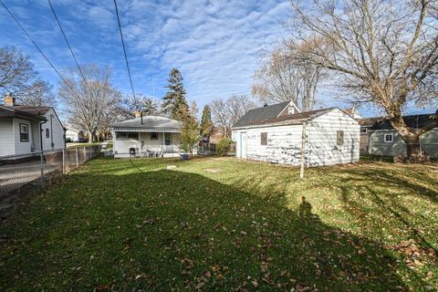 Tiny photo for 629 S Fulton Avenue, Waukegan, IL 60085 (MLS # 12692721)