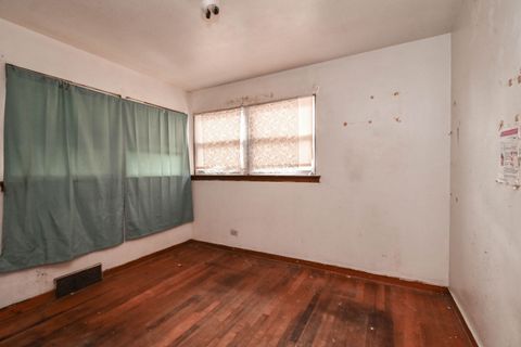 Tiny photo for 629 S Fulton Avenue, Waukegan, IL 60085 (MLS # 12692721)