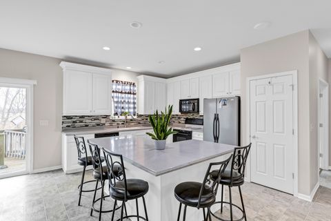 Tiny photo for 151 Charleston Lane W, Gilberts, IL 60136 (MLS # 12600126)