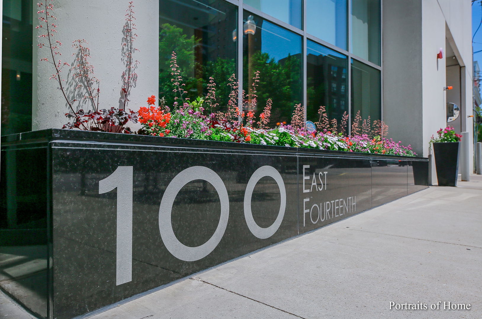 100 E 14th Street 3202