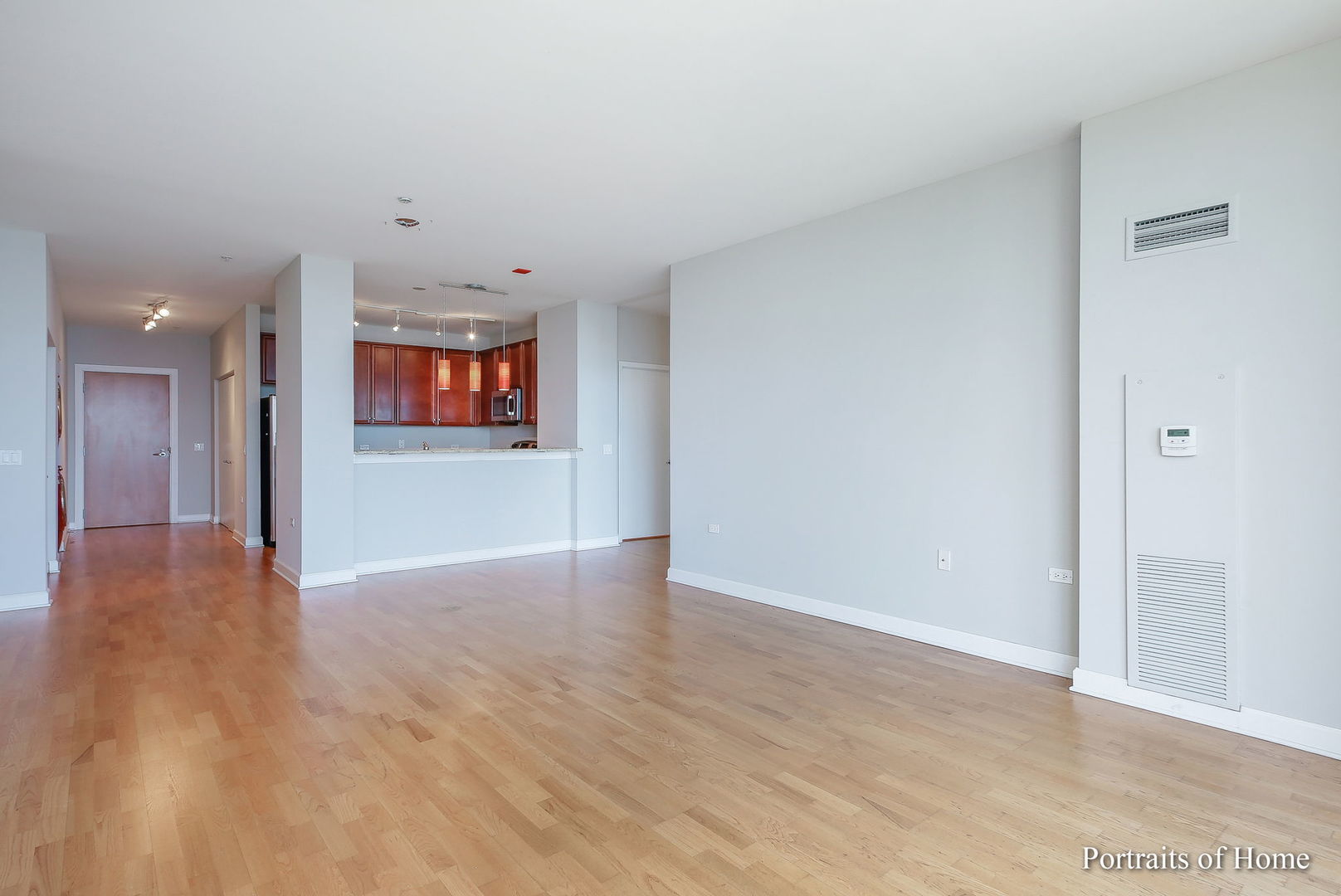 100 E 14th Street 3202
