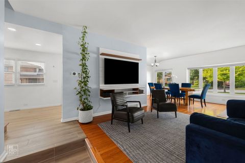 Tiny photo for 9833 Keystone Avenue, Skokie, IL 60076 (MLS # 12454126)