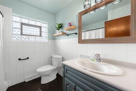 Tiny photo for 9833 Keystone Avenue, Skokie, IL 60076 (MLS # 12454126)