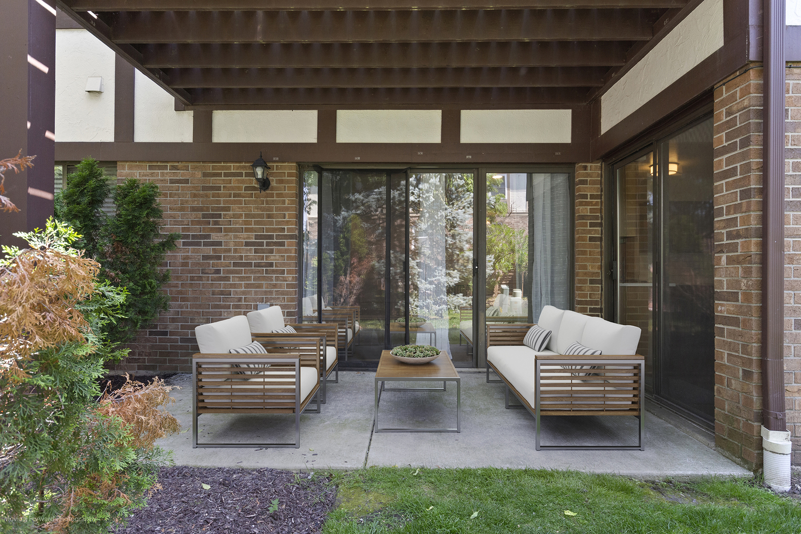 Properties 2 9144 Clairmont Court 118