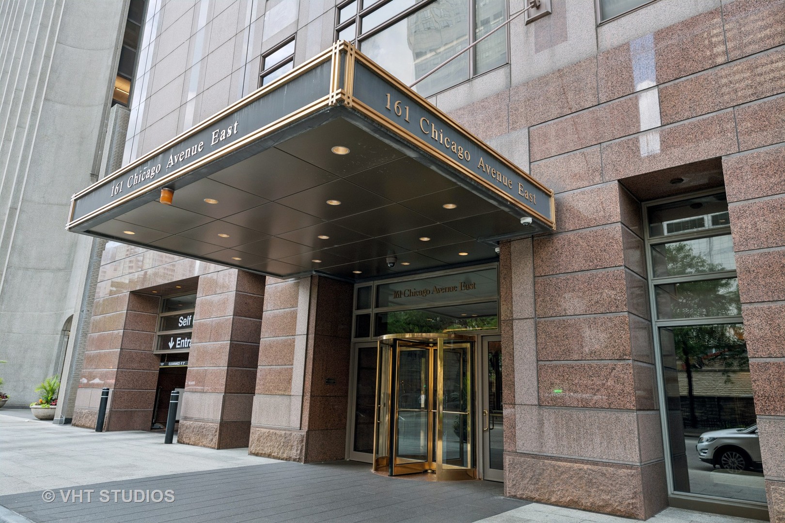 161 E CHICAGO Avenue 53B