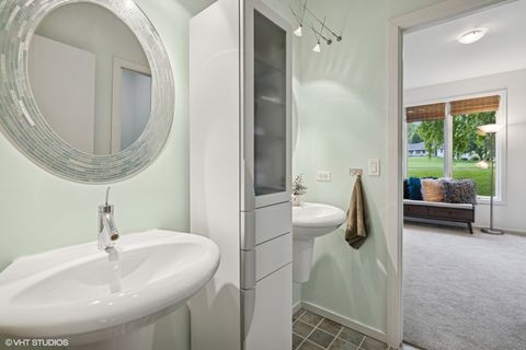 Tiny photo for 4017 Niblick Court, Crystal Lake, IL 60012 (MLS # 12429663)