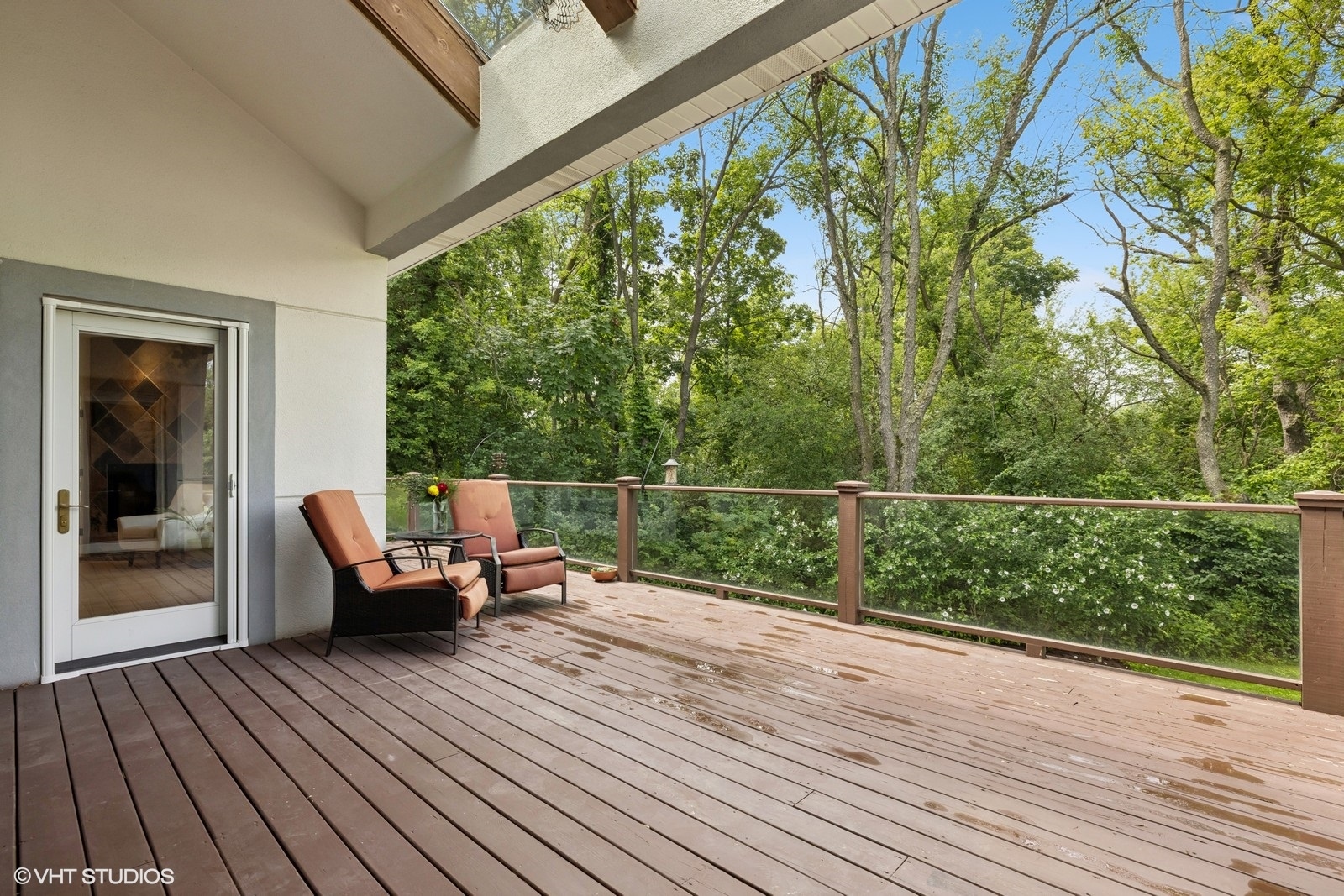 Crystal Lake, Illinois 60012, United States, 3 Bedrooms Bedrooms, ,4 BathroomsBathrooms,Residential,Active,181836