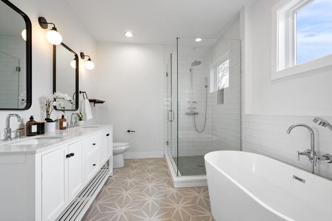 Tiny photo for 3622 N Linder Avenue, Chicago, IL 60641 (MLS # 12563622)