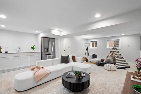 Tiny photo for 3622 N Linder Avenue, Chicago, IL 60641 (MLS # 12563622)