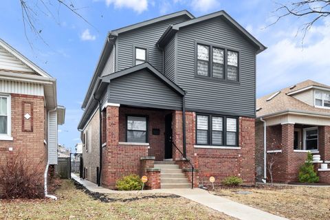 Photo of 3622 N Linder Avenue, Chicago, IL 60641 (MLS # 12563622)