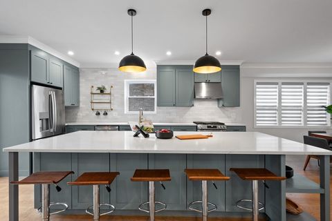 Tiny photo for 3622 N Linder Avenue, Chicago, IL 60641 (MLS # 12563622)