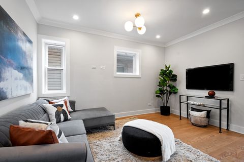 Tiny photo for 3622 N Linder Avenue, Chicago, IL 60641 (MLS # 12563622)