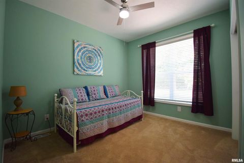 Tiny photo for 18562 E HILL Street, Mt Vernon, IL 62864 (MLS # EB459703)