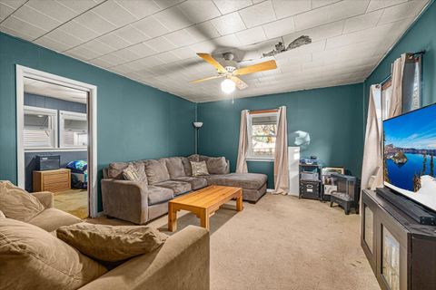 Tiny photo for 257 Vermont Avenue, Aurora, IL 60505 (MLS # 12519976)