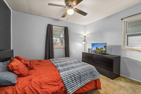 Tiny photo for 257 Vermont Avenue, Aurora, IL 60505 (MLS # 12519976)