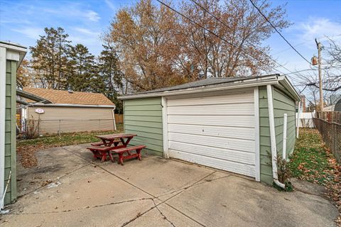 Tiny photo for 257 Vermont Avenue, Aurora, IL 60505 (MLS # 12519976)