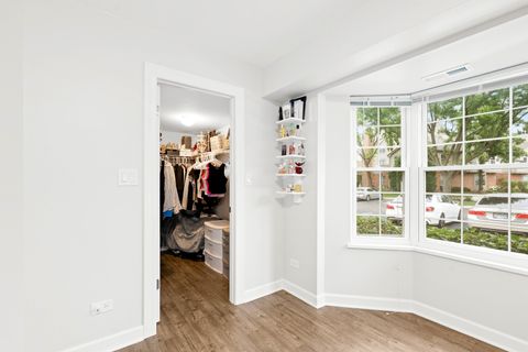 Tiny photo for 130 Crest Wood Court #1, Schaumburg, IL 60195 (MLS # 12476752)