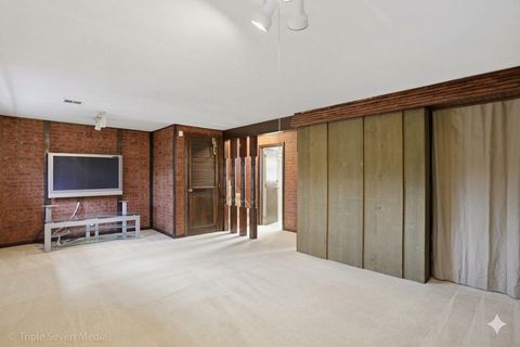 Tiny photo for 492 1st Avenue, Des Plaines, IL 60016 (MLS # 12603152)