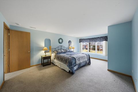 Tiny photo for 18144 Lake Shore Drive, Orland Park, IL 60467 (MLS # 12580813)